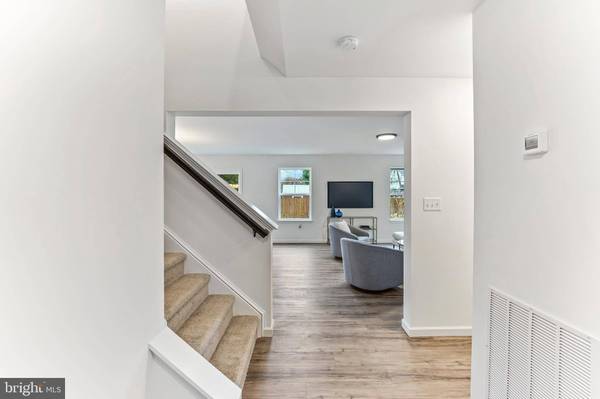 300 BEECH RD, Wallingford, PA 19086