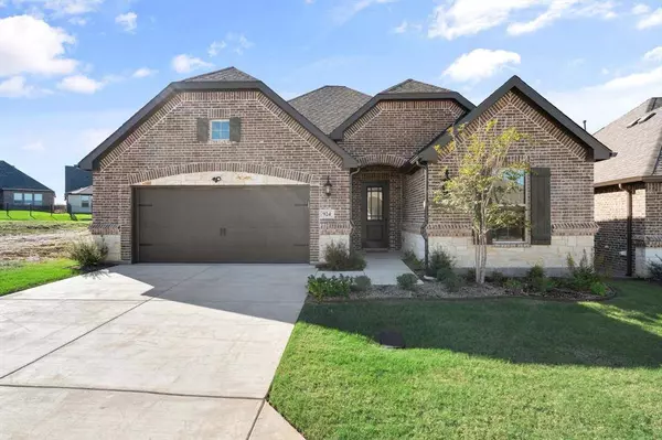 924 Capella Lane, Mansfield, TX 76063