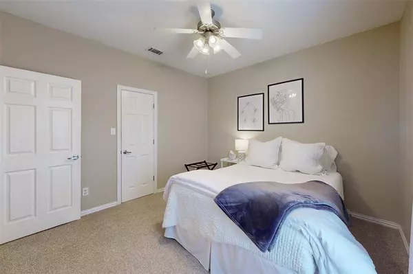 1001 Krenek Tap RD #3105, College Station, TX 77840