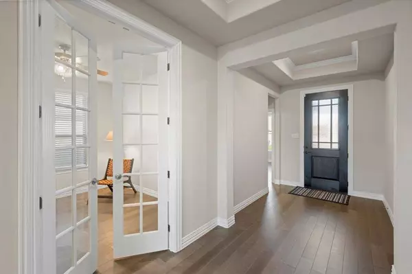 924 Capella Lane, Mansfield, TX 76063