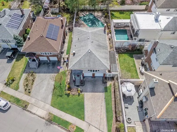 141-10 South DR, Malba, NY 11357