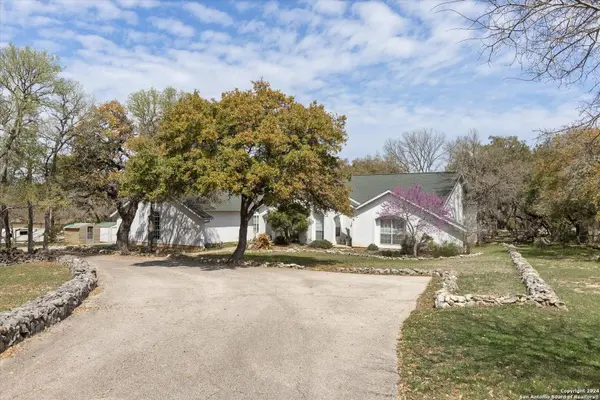 290 FAWN LN, Spring Branch, TX 78070