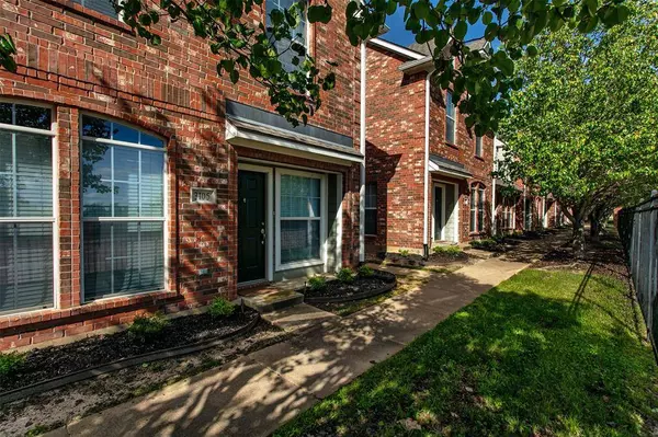 1001 Krenek Tap RD #3105, College Station, TX 77840