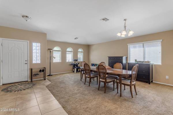 838 E MELANIE Street, San Tan Valley, AZ 85140