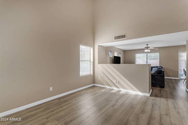 15560 W MOHAVE Street, Goodyear, AZ 85338