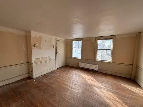 48 Springs Road, Bedford, MA 01730