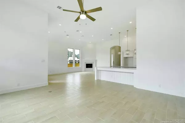 404 Citadel Rock, Cibolo, TX 78108