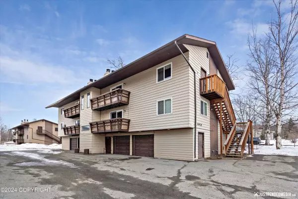 16929 Coronado ST, Eagle River, AK 99577