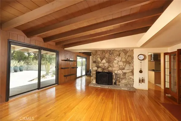 3986 Sepulveda BLVD, Sherman Oaks, CA 91403