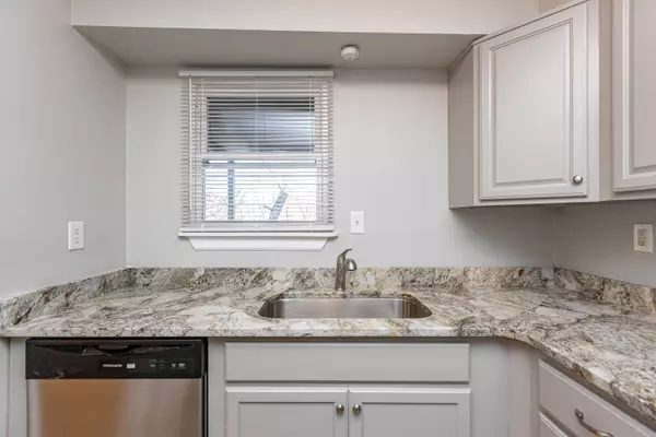 421 Redding RD #79, Lexington, KY 40517