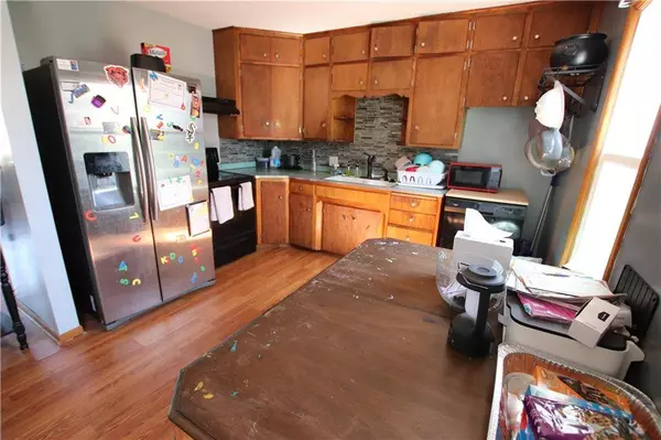 408 Jefferson ST, Warrensburg, MO 64093