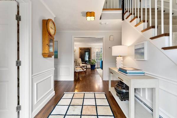 11 Beaver Road, Weston, MA 02493