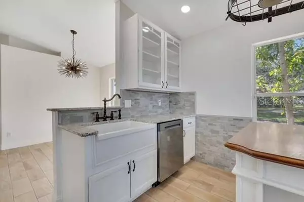 7748 WATER OAK CT, Kissimmee, FL 34747