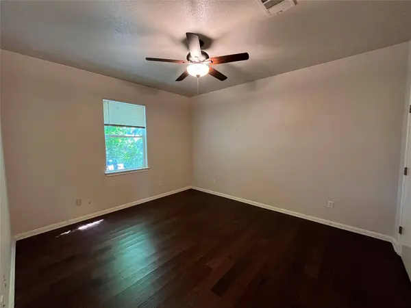 2506 8th ST #A, Austin, TX 78702