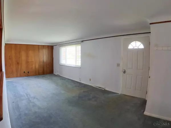 477 Richard Ln, Union Twp, OH 45244