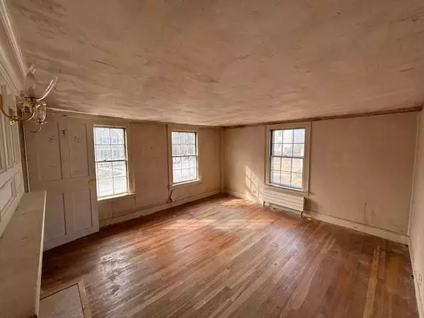 48 Springs Road, Bedford, MA 01730