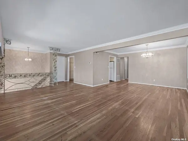 141-10 South DR, Malba, NY 11357