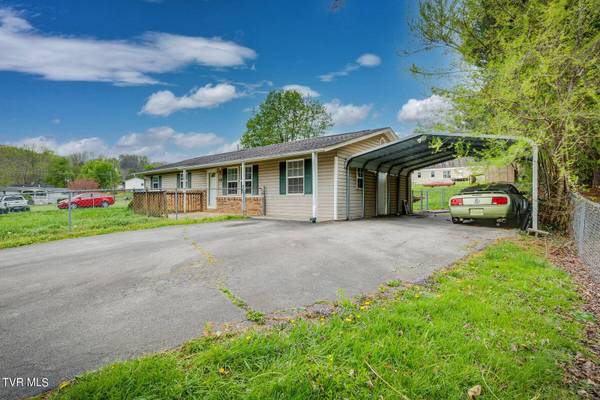 141 Morris DR, Gate City, VA 24251