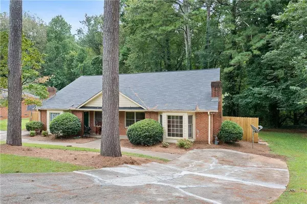 5165 Wexford LN, Norcross, GA 30071