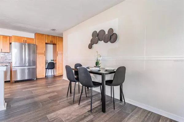 39024 MANOR DR, Zephyrhills, FL 33542