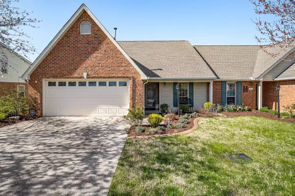 321 Biltmore Cir, Murfreesboro, TN 37128