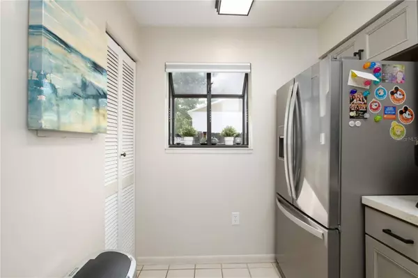 2109 SW 39TH WAY, Gainesville, FL 32607