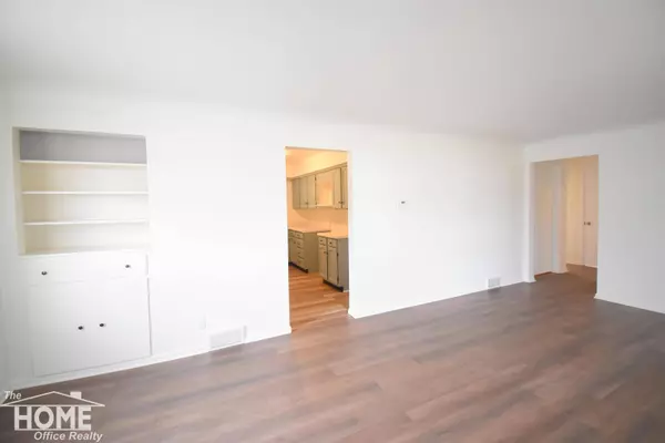 1017 N Dewey Street, Owosso, MI 48867