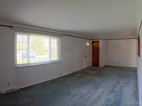 477 Richard Ln, Union Twp, OH 45244