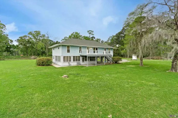 18440 RAVENWOOD DR, Prairieville, LA 70769