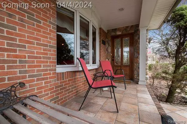 11717 Pardee Road, Taylor, MI 48180