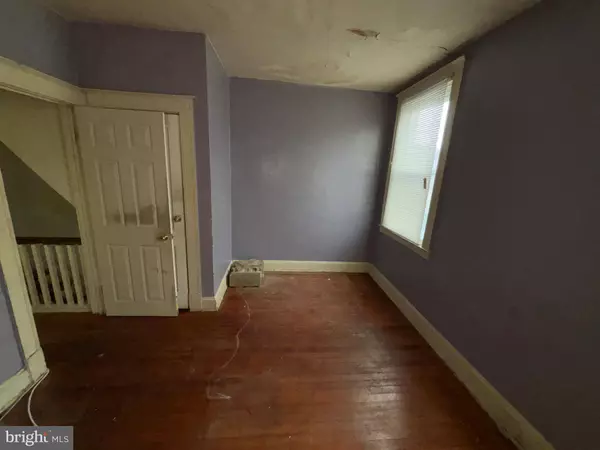 1619 CARSWELL ST, Baltimore, MD 21218