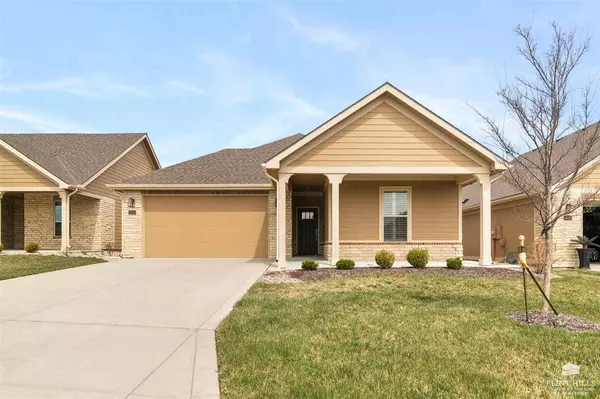 4708 Lichen LN, Manhattan, KS 66503