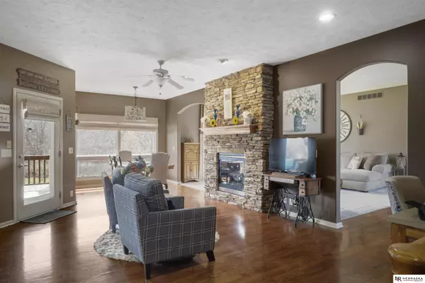 7421 S 168th Avenue, Omaha, NE 68136