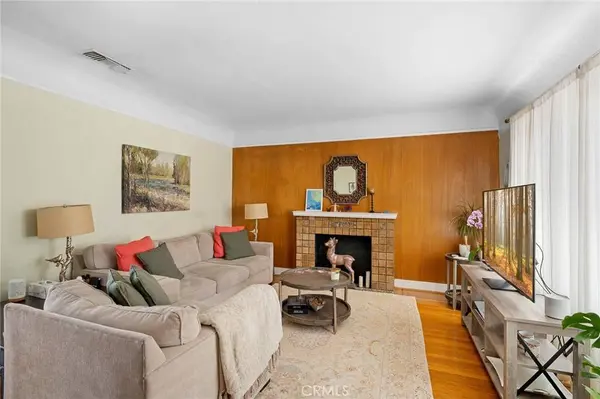 743 Omar ST, Glendale, CA 91202