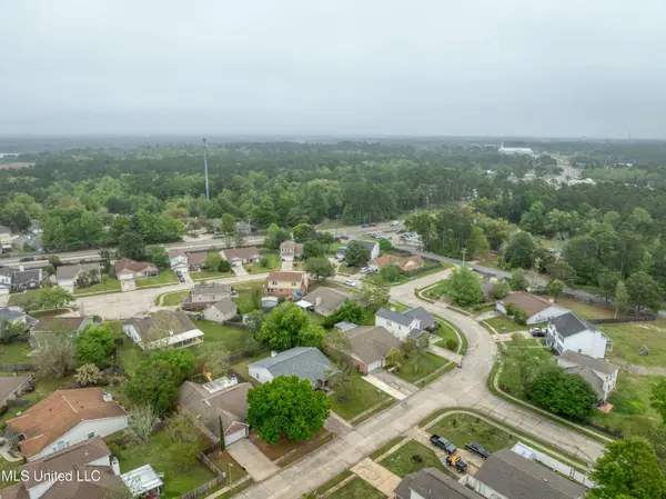 2054 Stone Bridge Drive, Biloxi, MS 39532