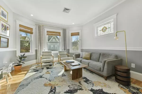 10 Fairview St #2, Boston, MA 02131