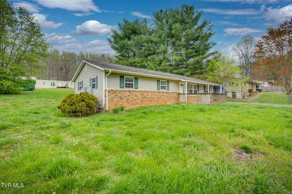 141 Morris DR, Gate City, VA 24251