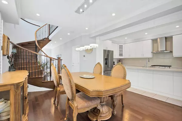 29 Rain Forest Ln, Halton Hills, ON L7G 0L8