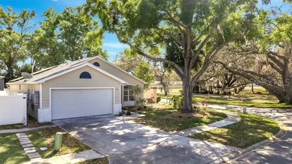 7748 WATER OAK CT, Kissimmee, FL 34747