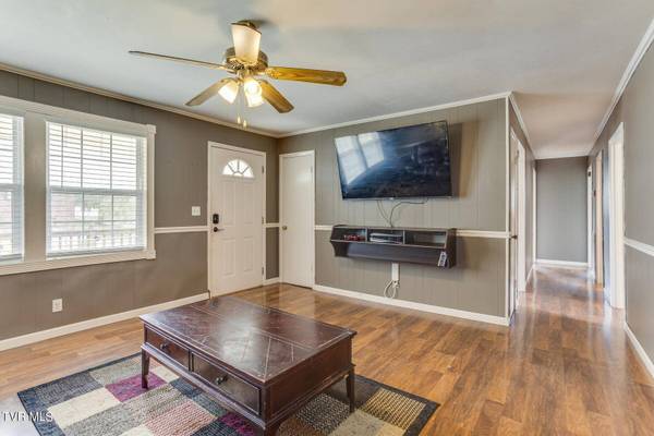 141 Morris DR, Gate City, VA 24251