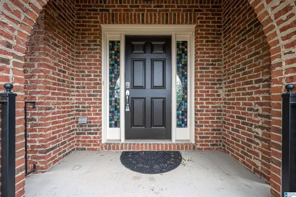 8059 MITCHELL LANE, Vestavia Hills, AL 35216