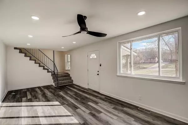 5628 Harpeth Haven Dr, Pegram, TN 37143