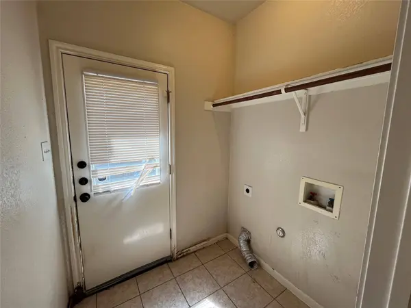 2506 8th ST #A, Austin, TX 78702