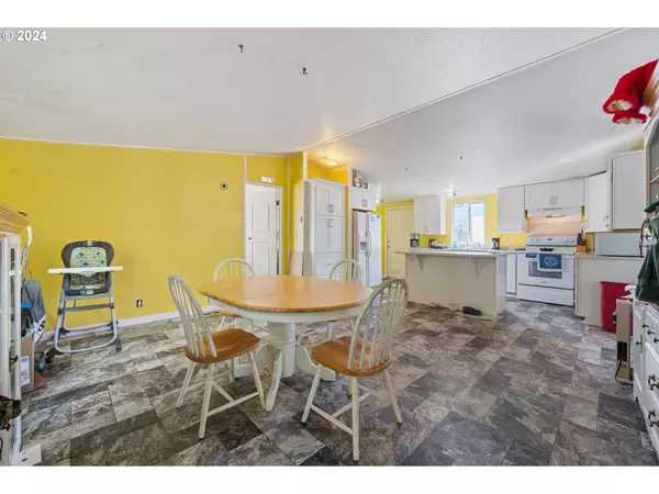 14313 NE 53RD ST, Vancouver, WA 98682