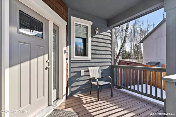 13475 Charmley CIR, Eagle River, AK 99577