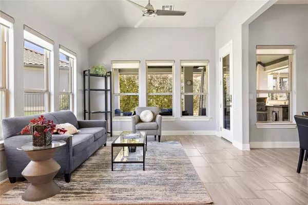 9109 Bayshore BND #9, Austin, TX 78726