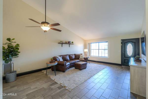 3056 E LELAND Street, Mesa, AZ 85213