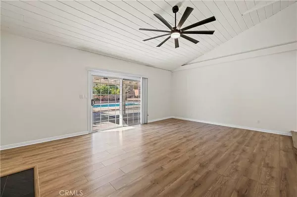 27217 Garza DR, Saugus, CA 91350