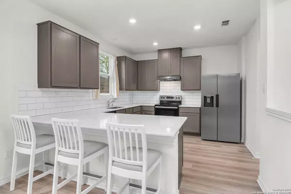 2431 Bart Cv, San Antonio, TX 78244