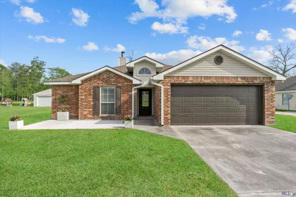 43210 N HENDERSON AVE, Prairieville, LA 70769